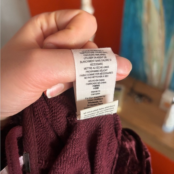 Free People Westwood Cardigan M NWT Dark Berry Hooded Velvet Wrap Whimsygoth - Picture 10 of 16